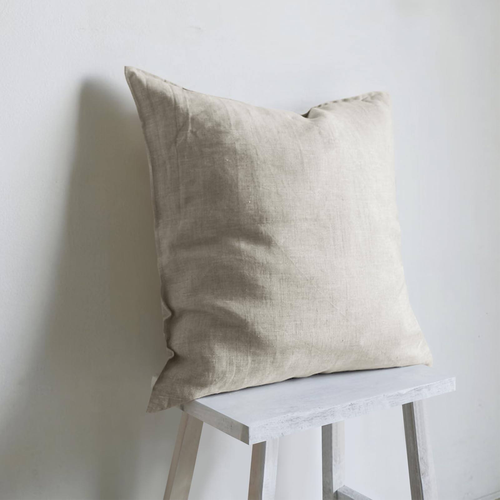 chuffed-taies-d-oreiller-80x80-housse-lin-coton-beige-lot-2 image 5